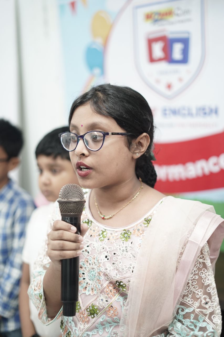 Kids' English classroom moment